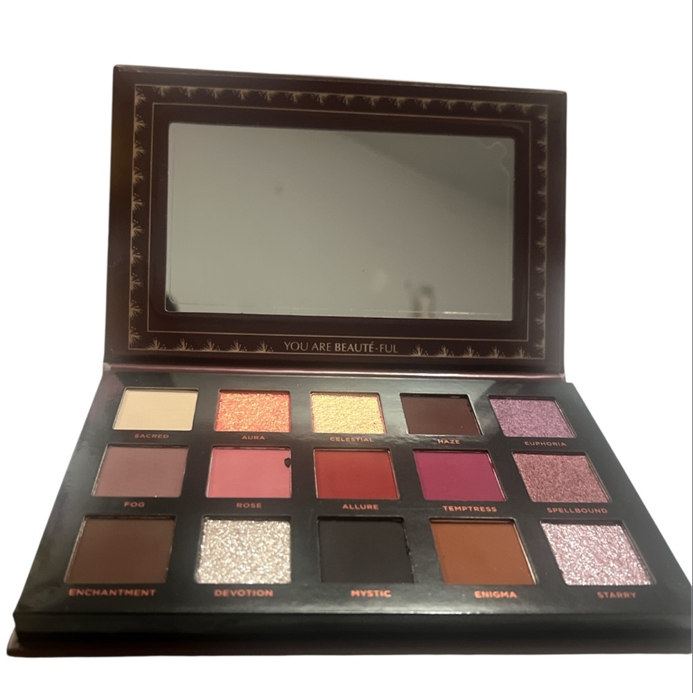 Ace Beaute Eyeshadow Palette - Rose, Gold, and Purple Hues